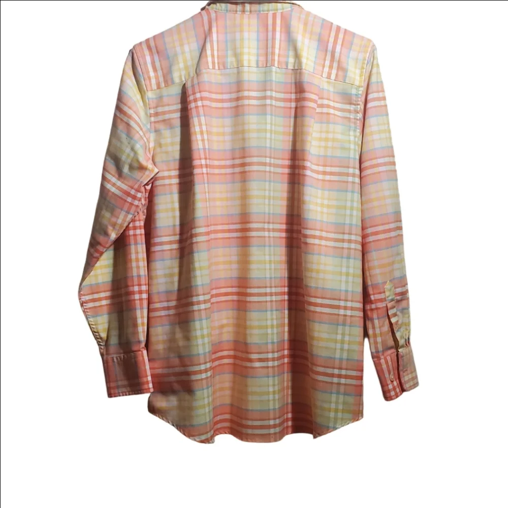 LAND'S END Long-Sleeve, Button Down Shirt Plaid Pattern Woman M (10-12) EUC - Picture 3 of 11